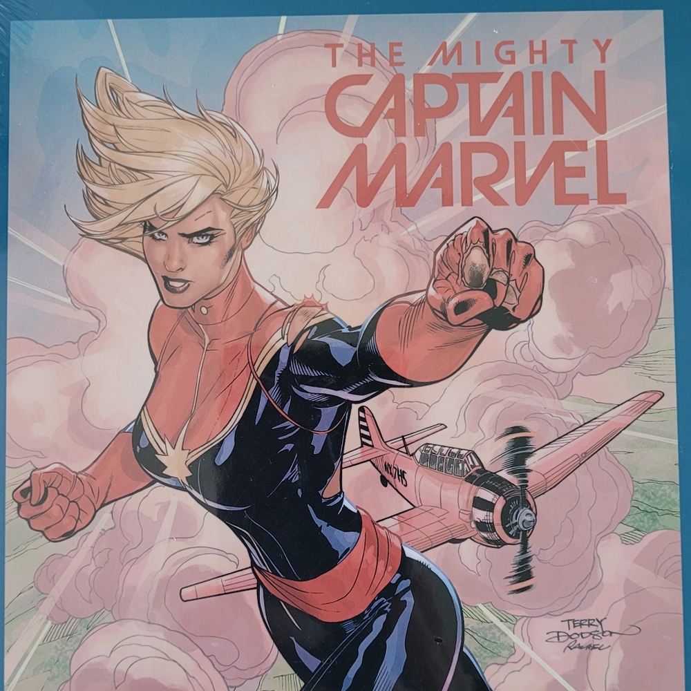 CAPTAIN MARVEL 500 Piece Puzzle MARVEL X AQUARIUS Art By Terry and Rachel Dodson